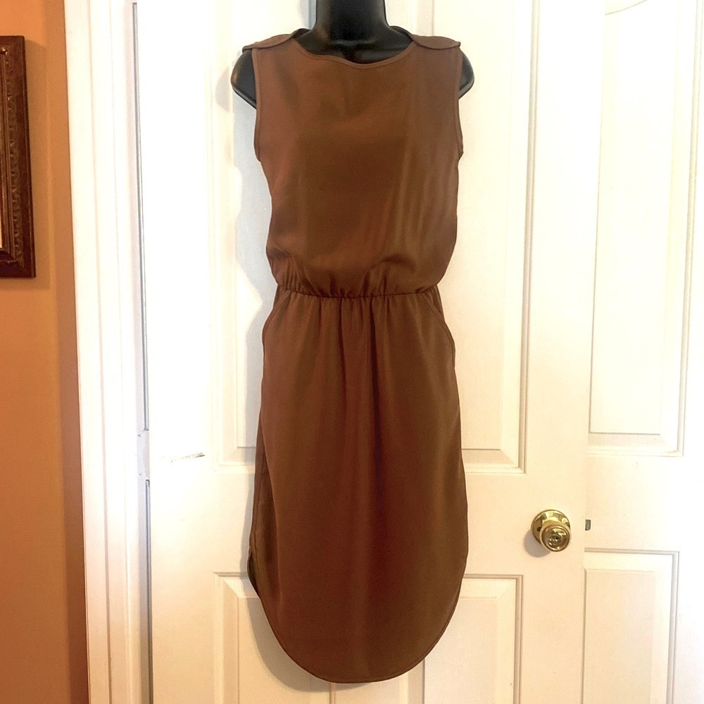 “MM6 Maison Martin Margiela” Shoulder Flap Tank Dress